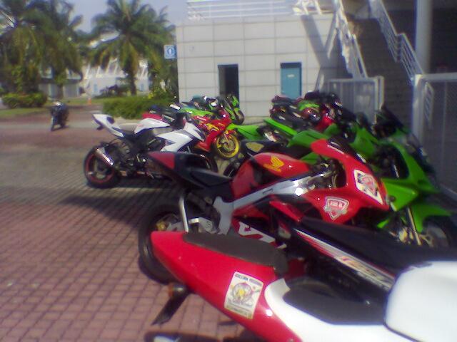 "BCM RIDE TO MALAYSIAN SUPER SEREIS" at Sepang International Circuit 610