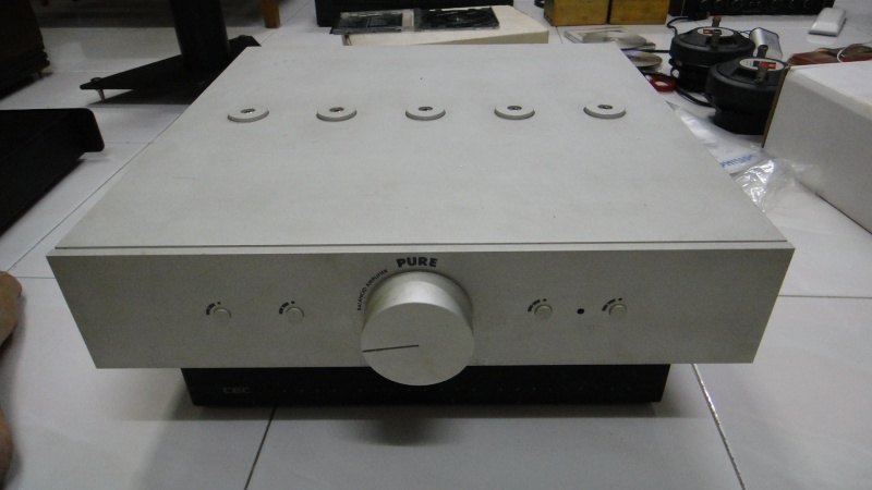 CEC AMP 3 integrated amp (Used)SOLD Dsc00837