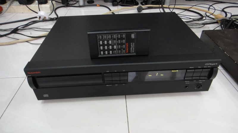 Nakamichi cd player4 cd player (Used)SOLD Dsc00914