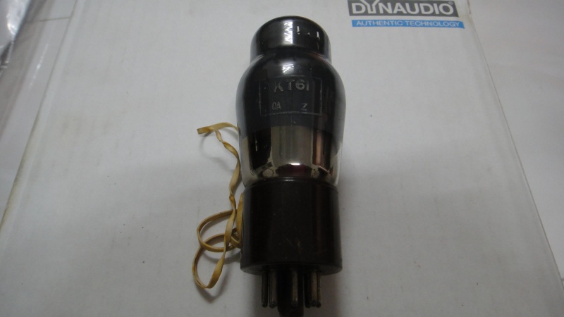 Mullard KT61 tube (NOS)SOLD Dsc00935