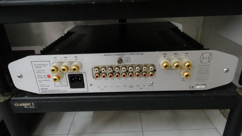 Alchemist APD 15 mk II integrated amplifier (Used)SOLD Dsc01037