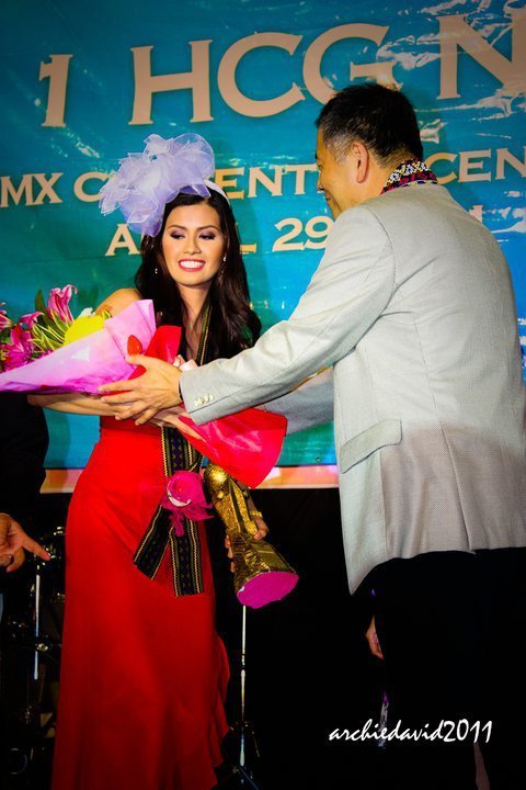 Miss Universe Philippines 2011: Shamcey Supsup (Miss U 2011 -3rd runner up) - Page 3 22801010