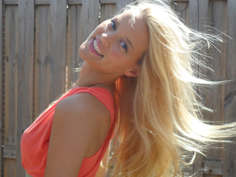 Miss Nederland 2011 - Meet the finalists!!! - Page 2 24024713