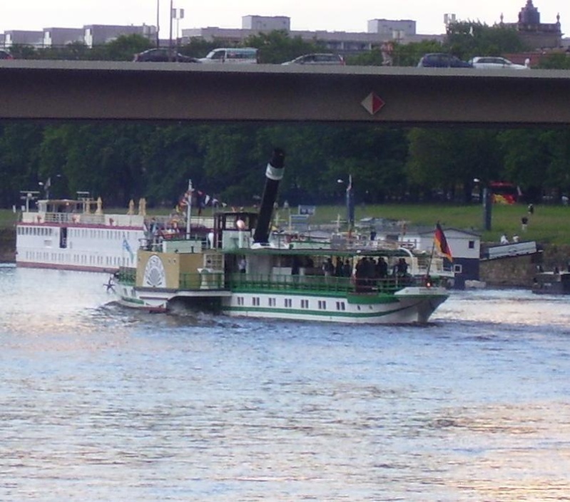 Neues auf der Elbe - bei der Sächs. Dampfschiffahrt in Dresden - Seite 2 101_0137