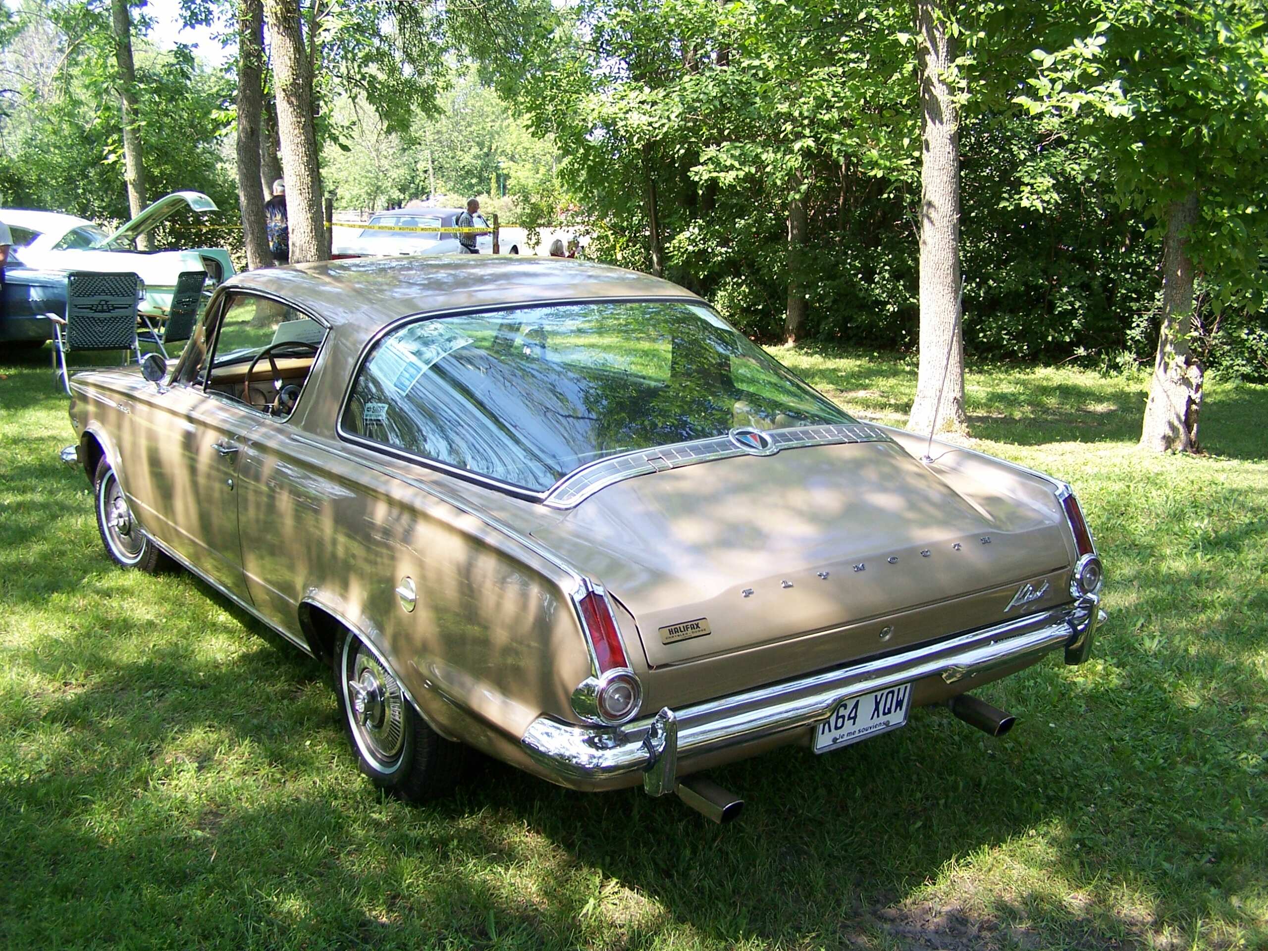 Plymouth Barracuda 1964-66 : victime de la Mustang 100_6747