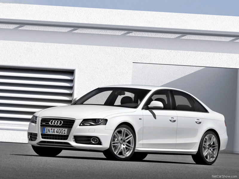 Topic Officiel > Audi A4 "B8" 2008-.... [Berline-Avant-S-Allroad] Audi-a33