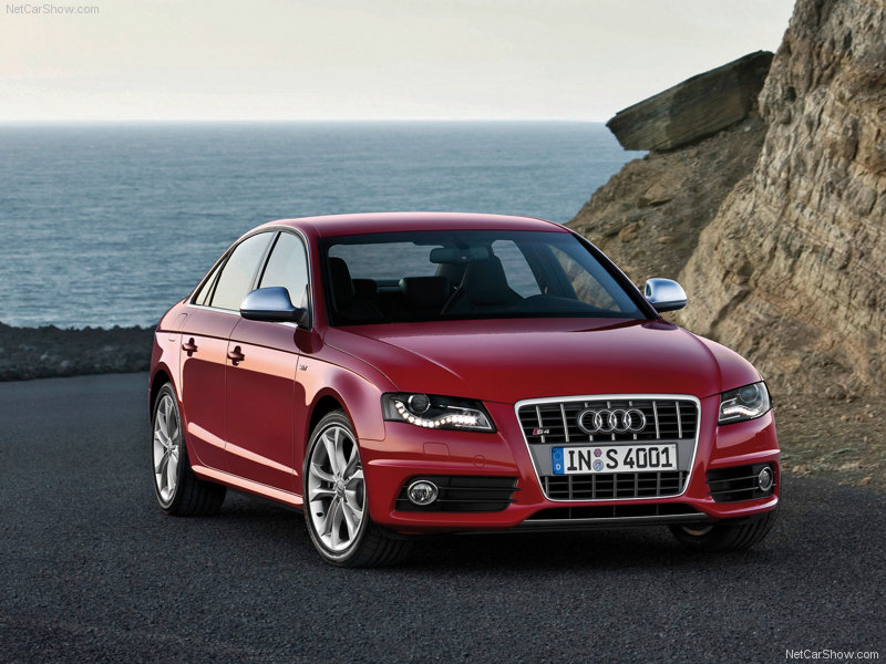 Topic Officiel > Audi A4 "B8" 2008-.... [Berline-Avant-S-Allroad] Audi-s10