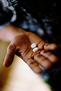 أكثر عقاقير الإيدز استخداماً قد يؤدي إلى فشل العلاج 20070810