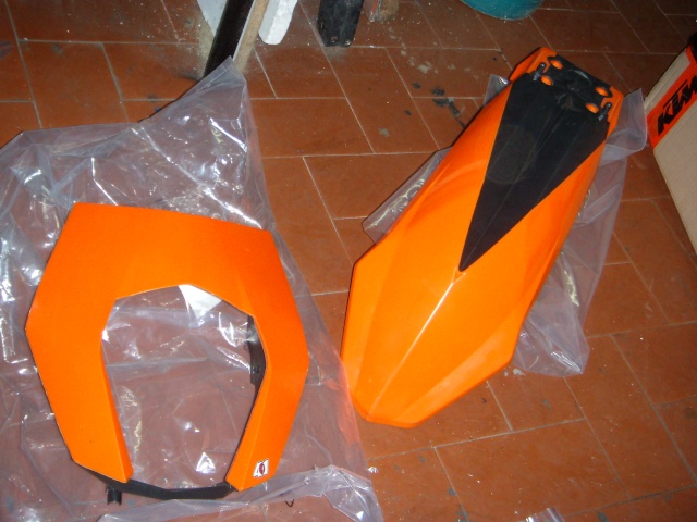 PLASTICHE + PARAMANI    KTM 690 SMC Immagi15