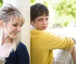 كيف تعرفي بأنه معجب من تصرفاته؟ Img13