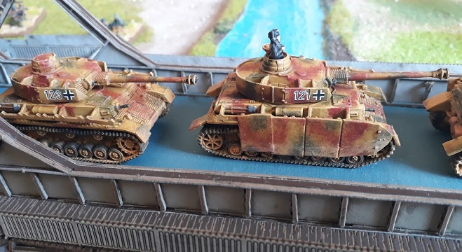[Flames of War] Allemands Front Ouest 44 Panzer13