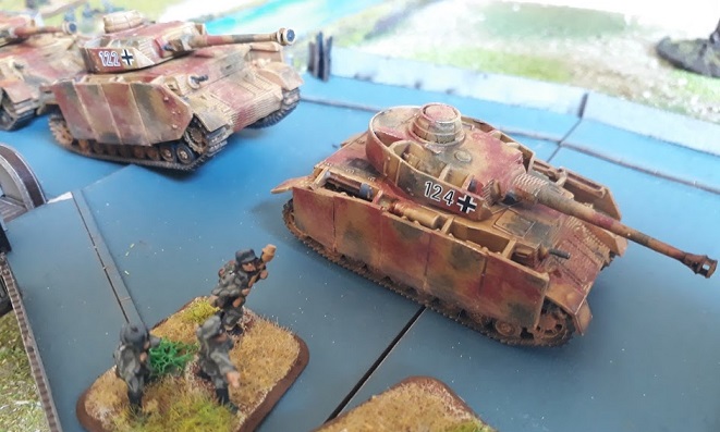 [Flames of War] Allemands Front Ouest 44 Panzer14