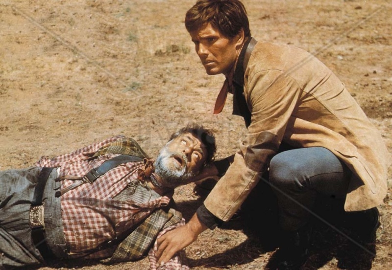 3 cavaliers pour Fort Yuma . Per Pochi Dollari Ancora . 1966 . Giorgio Ferroni. Per_po12