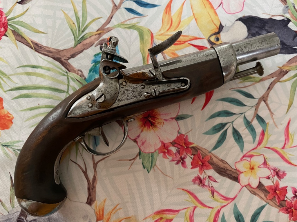 Un pistolet de gendarmerie a silex modele 1816 Img_0510