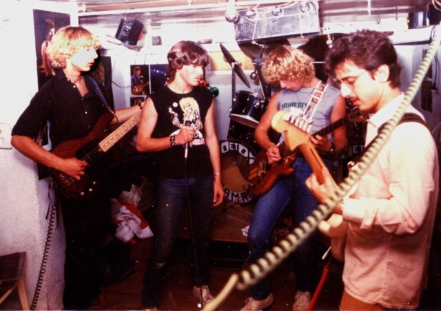 STEAMROCK (1982/1984 ) Steamr10