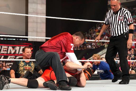 Raw (WWE Draft) - April 25, 2011 - Raleigh, NC Rawcol12