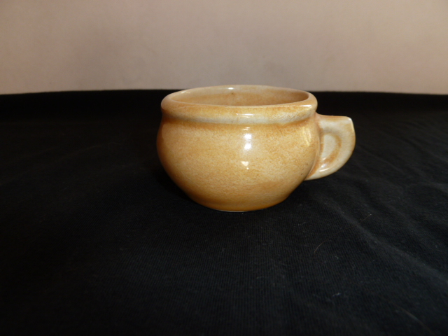 Shape 797 Mini Chamber pot P1000213