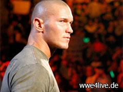 Randy Orton fait sa promo puis parle du titre intercontinental Randy_17