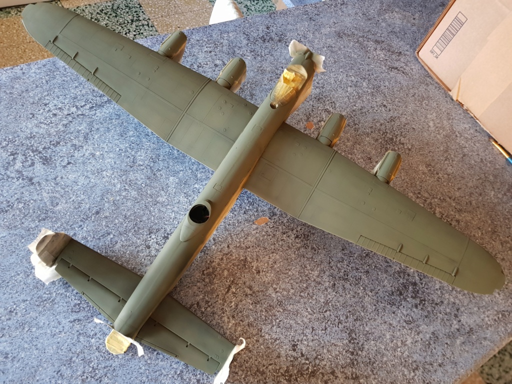 (MONTAGE PROJET AA) Grand slam bomber Lancaster  1/48 - Page 10 20210235