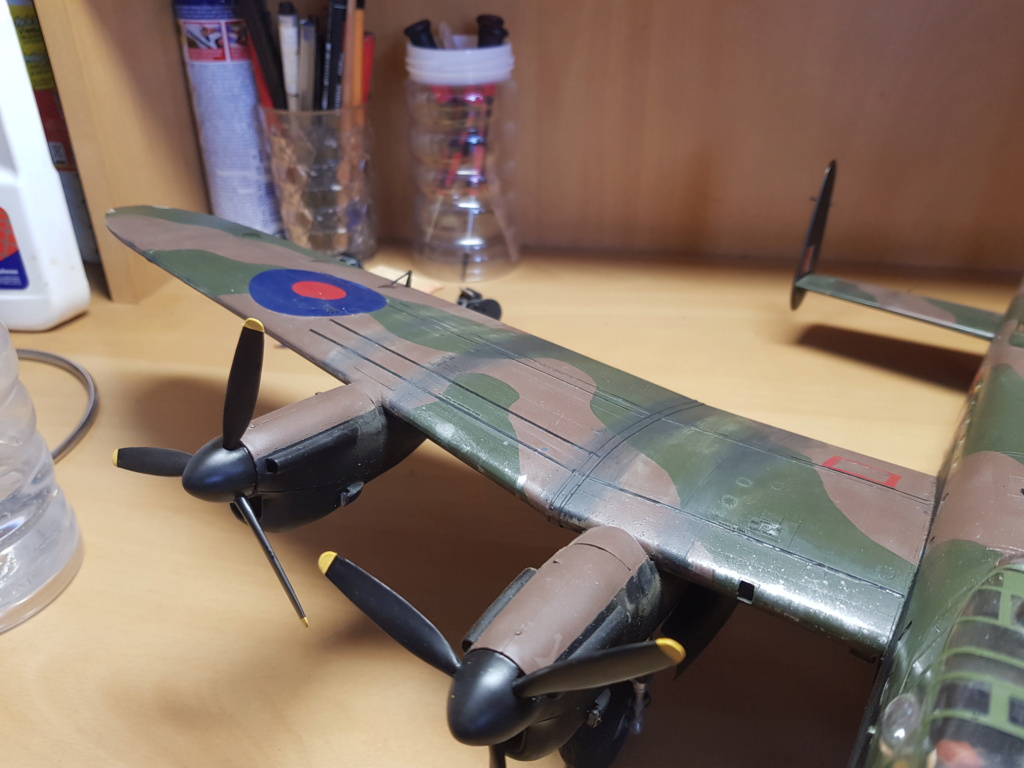 (MONTAGE PROJET AA) Grand slam bomber Lancaster  1/48 - Page 15 20210306