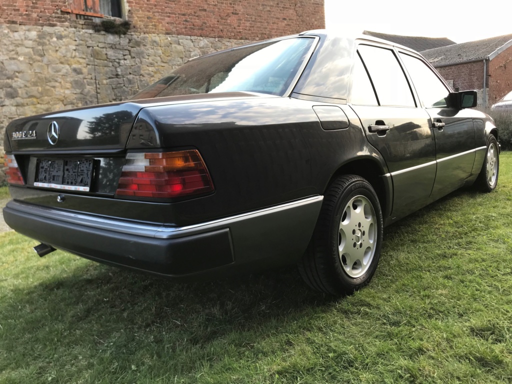 Mercedes W124 300E-24S 1992 Img_5911