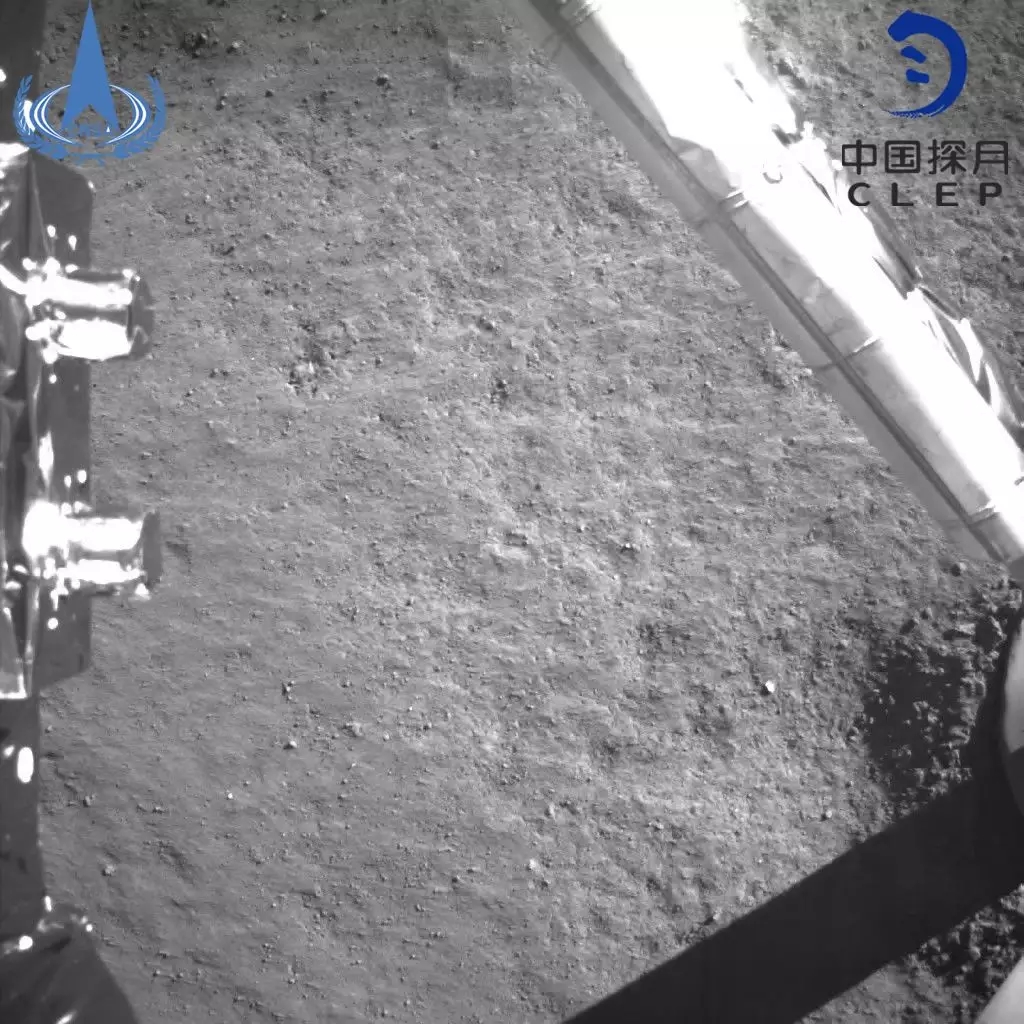 Chang'e 4 - Mission sur la face cachée de la Lune (rover Yutu 2) - Page 4 Milita14