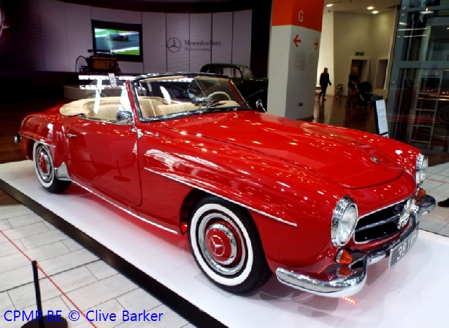 Mercedes Benz World, Brooklands 12_mbw10