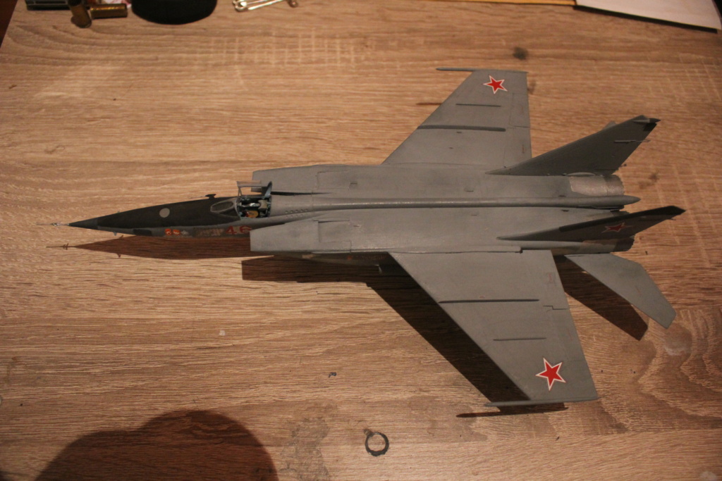 [revell (ICM)] 1/72 - MIG25 RBT "Foxbat B"  Img_1622