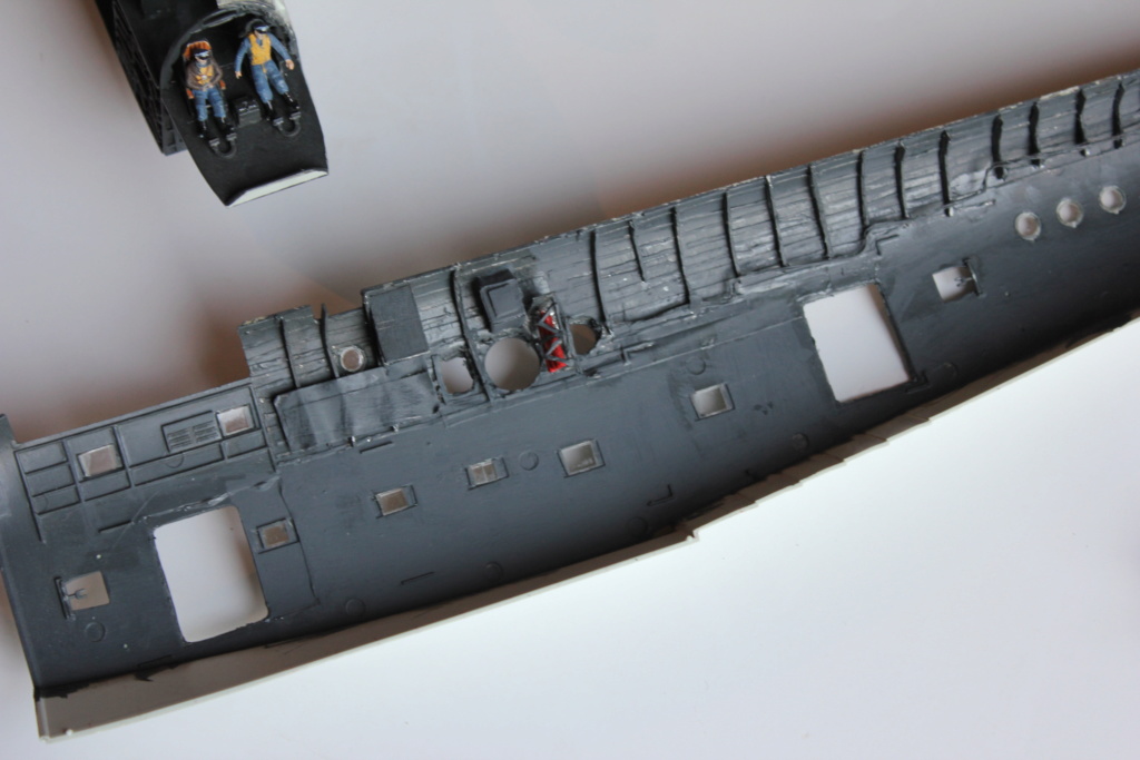 [revell] Diorama d'un BV-222 "Wiking" et d'un u-boot typ VII C - Page 4 Img_6127