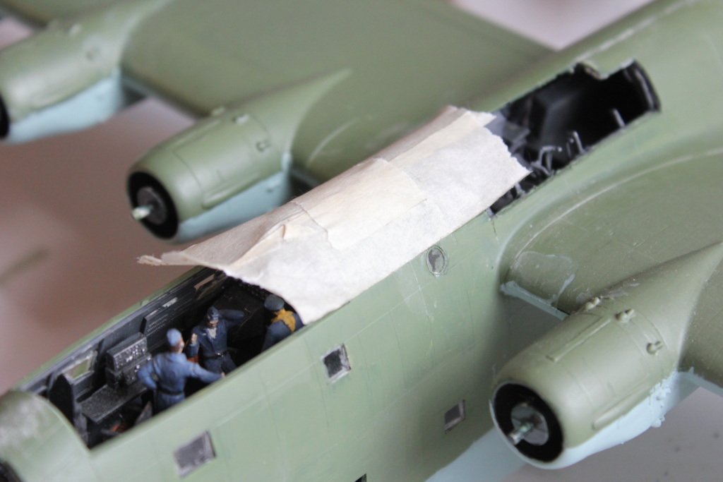 [revell] Diorama d'un BV-222 "Wiking" et d'un u-boot typ VII C - Page 4 Img_7424