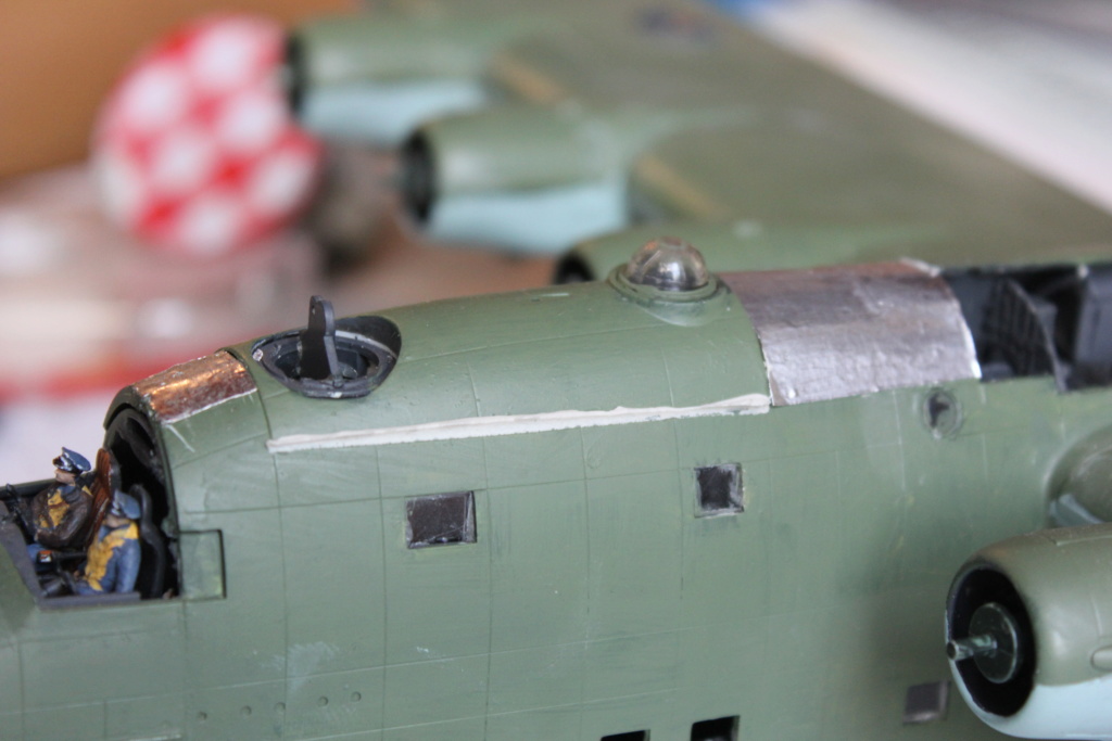 [revell] Diorama d'un BV-222 "Wiking" et d'un u-boot typ VII C - Page 4 Img_7431