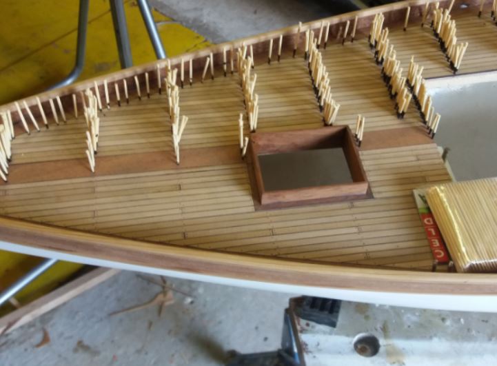 Méthode de construction maquette de voilier RC en bois  - Page 3 Captur73