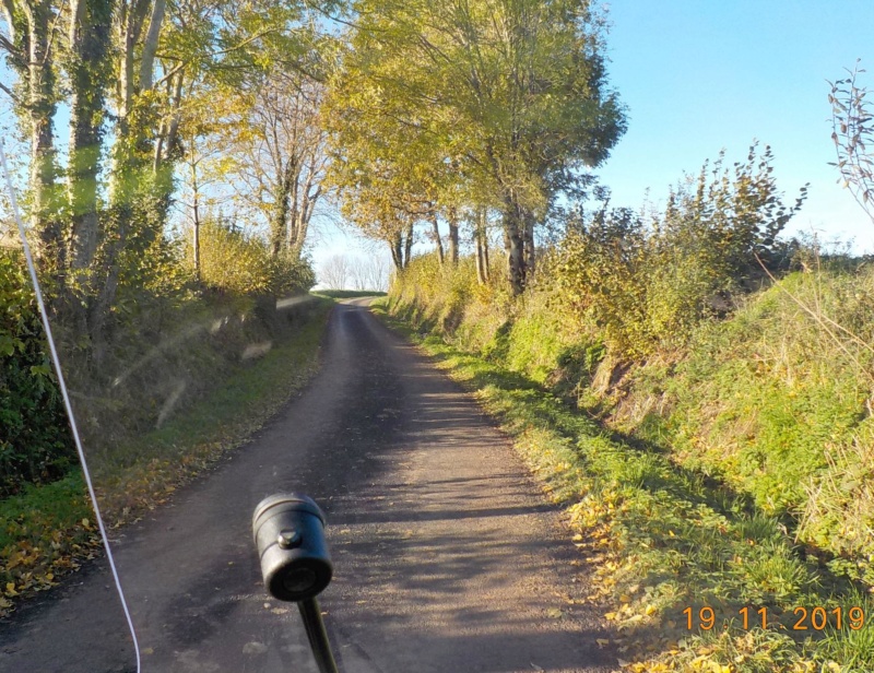 Route des Collines, à l'envers 19-11-2019 Dscn4667