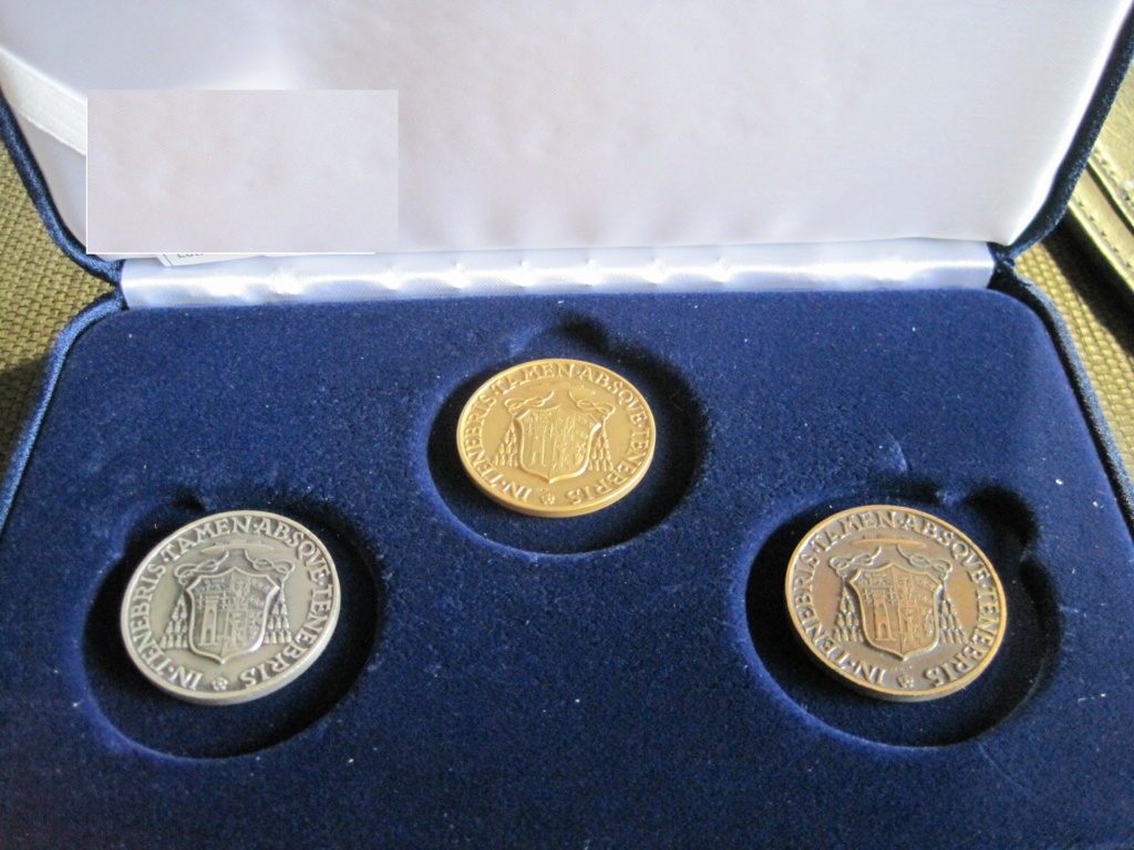 colección de 3 medallas del Vaticano sede vacante 1963 310b10