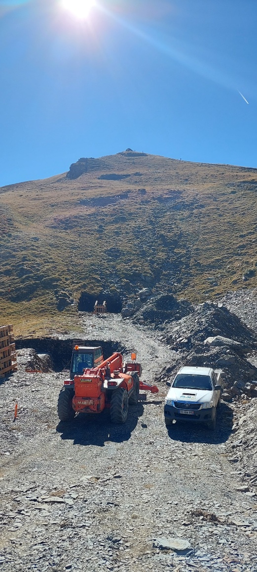 Construction téléski à enrouleurs des 1000 - Cap des Hittes, Peyragudes 20221016