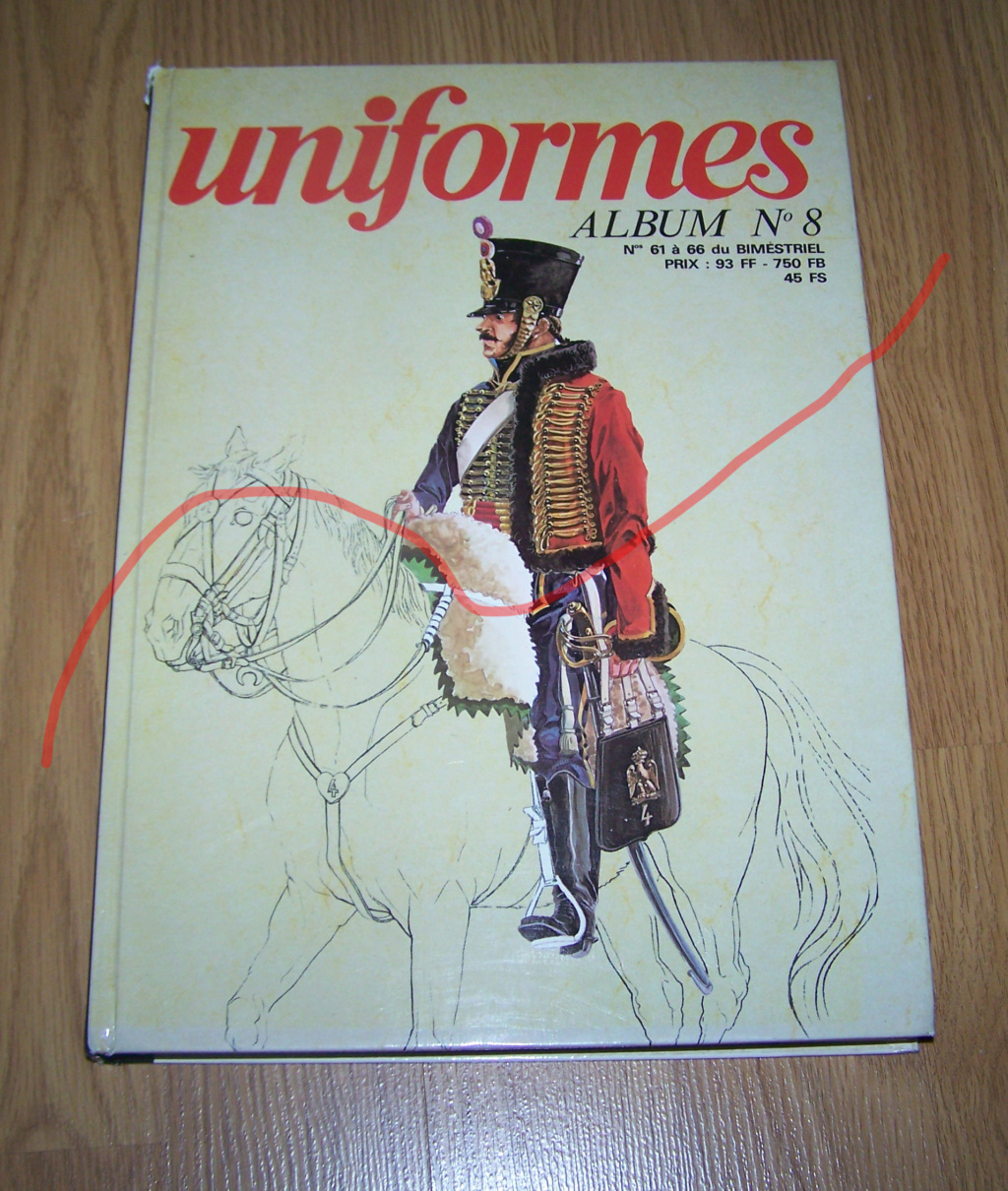 (A) album uniforme 6 numéros vendu 100_9359