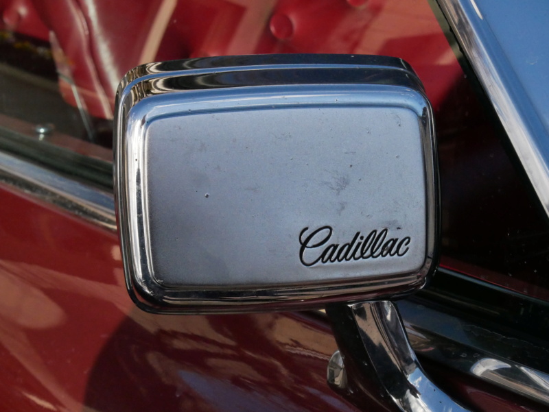 Cadillac un mythe P1030513