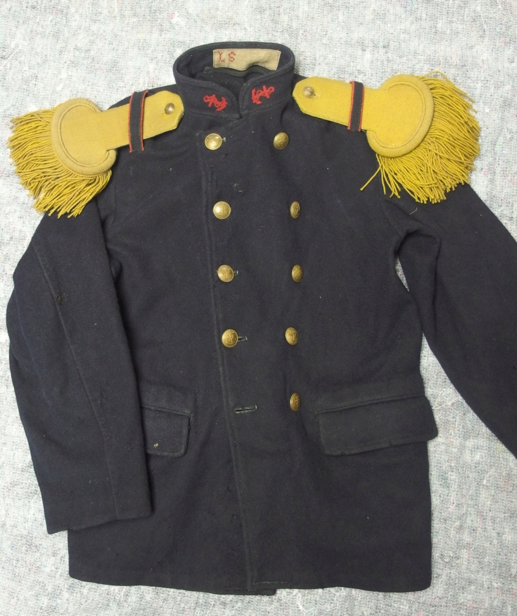 Les uniformes de la coloniale  P3140613