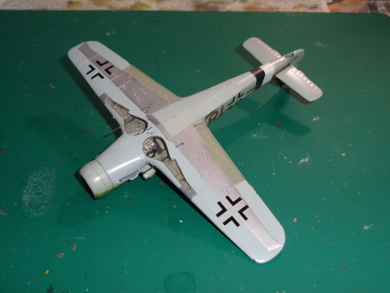 [Tamiya] 1/72 - Focke-Wulf Fw 190 D9  (fw190) - Page 2 Dsc07715
