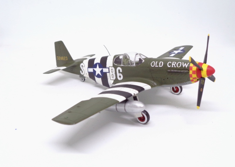 [Arma Hobby] 1/72 - North American P-51B Mustang - OLD CROW  Dsc08019