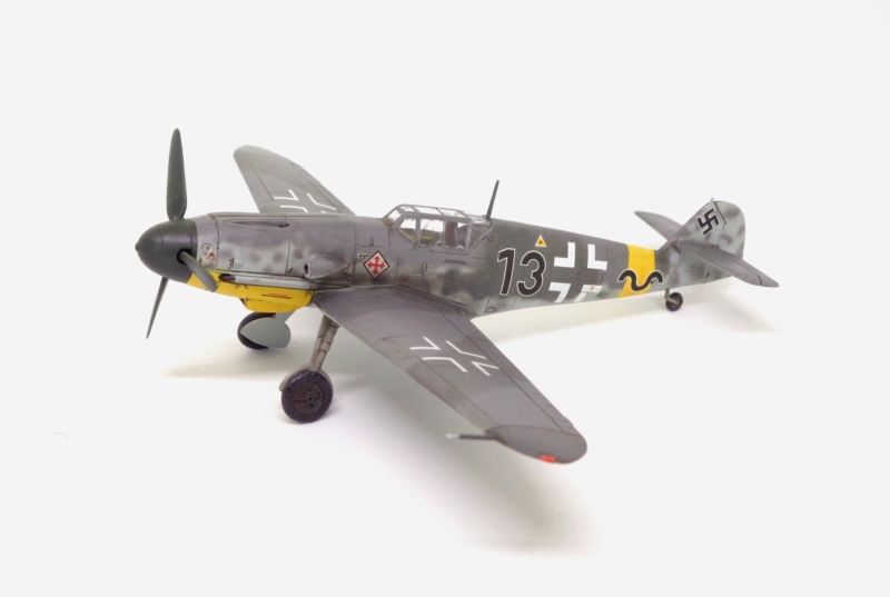 [Fine Molds] 1/72 - Messerschmitt Bf 109 G-2 - Gunther Rall  (bf109) Dsc08114