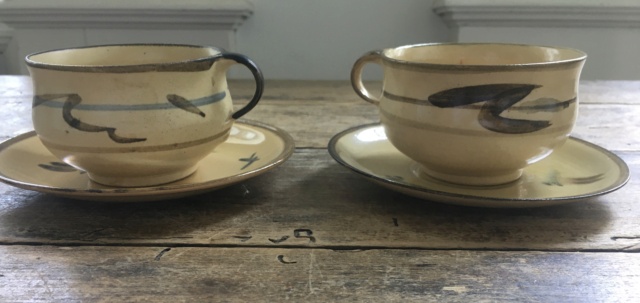 2 cups, 1 saucer, 1 plate, no marks… 2ebd9c10