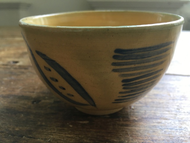 Kingwood Pottery tea cup - Michael Cardew? 364ecb10