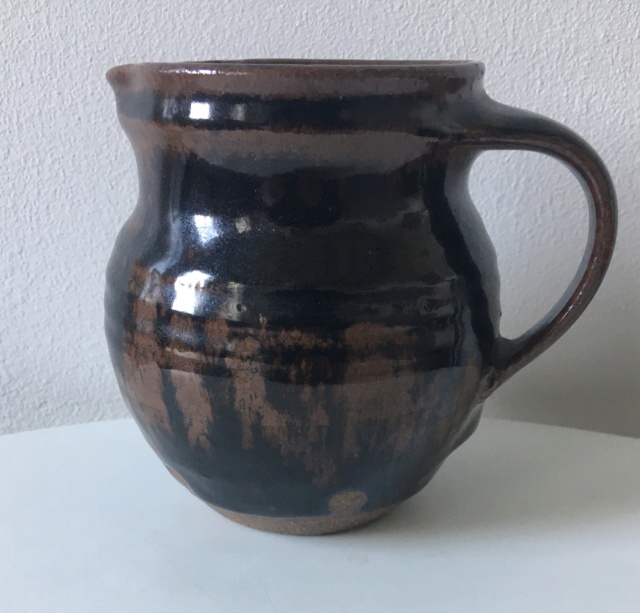 Small tenmoku jug. Poss sig with cross-hatch symbol to base. Trying to ID 36590d10