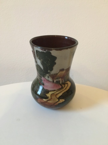 Small hand painted vase. No marks or signatures. Maker/Age? E2601f10
