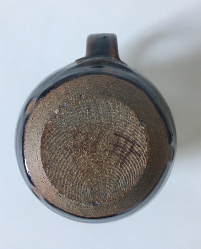 Small tenmoku jug. Poss sig with cross-hatch symbol to base. Trying to ID E7248510