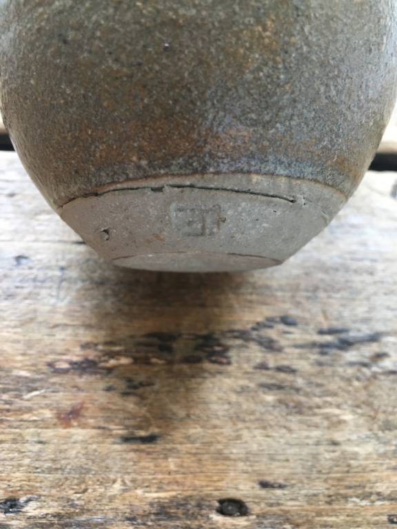 stoneware vase/vessel T mark and dot - Tony Barnes, Australia  Img_2016