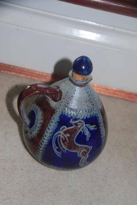 Can anybody help with this probable Westerwald style pot? Dsc_0111