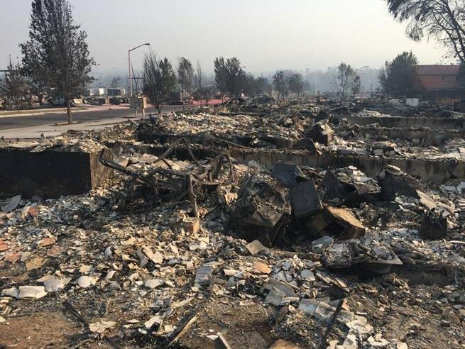 La manufacture de Micro-Trains incendiée en Oregon! Mt211
