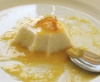 Blanc-manger coco-vanille et coulis de mandarine. (Créole). 32282610